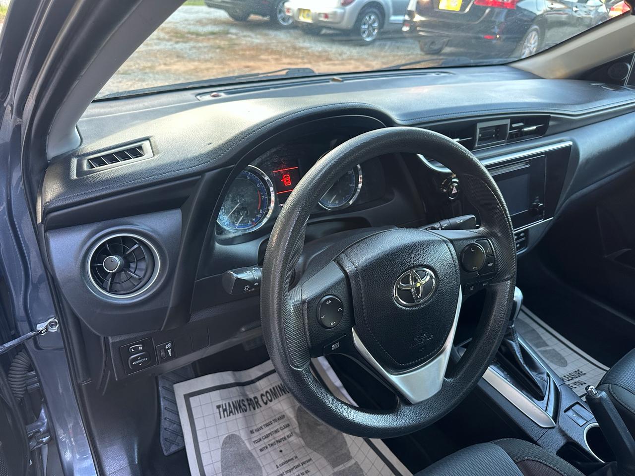 Toyota Corolla L CVT 2018