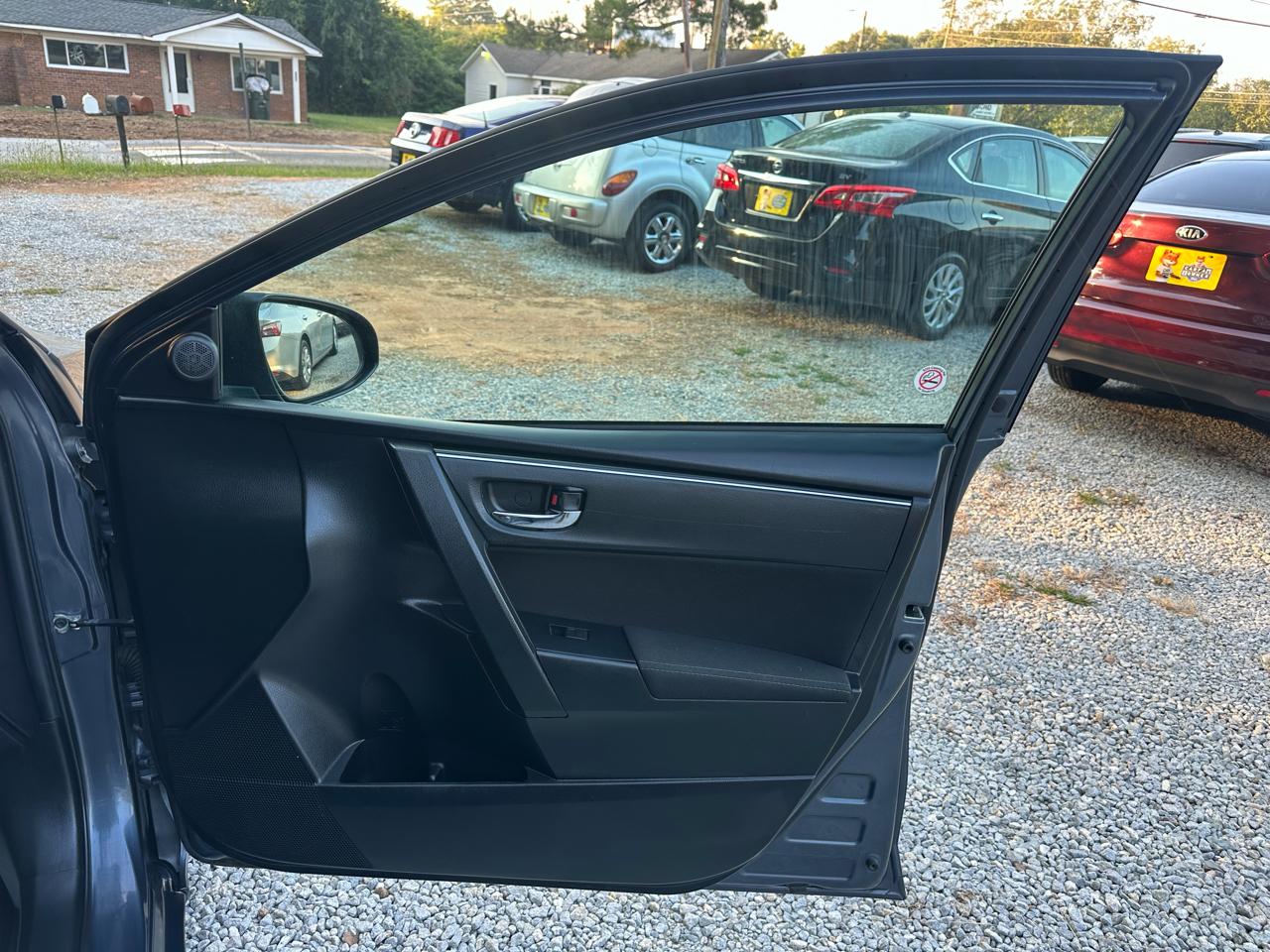 Toyota Corolla L CVT 2018