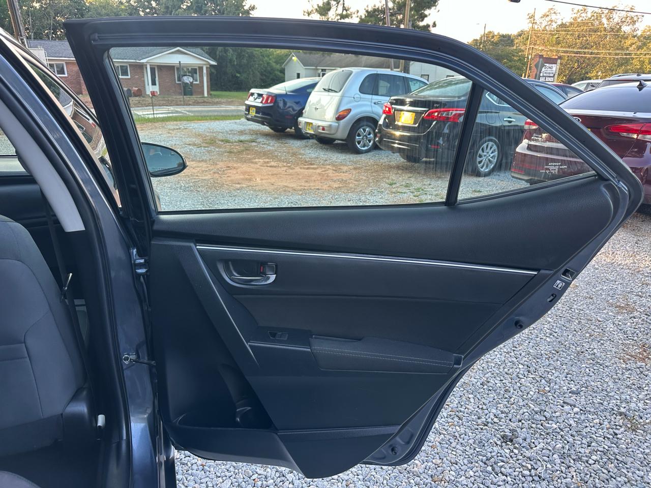 Toyota Corolla L CVT 2018