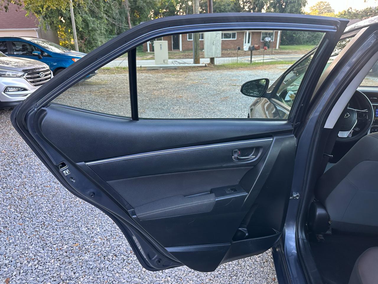 Toyota Corolla L CVT 2018
