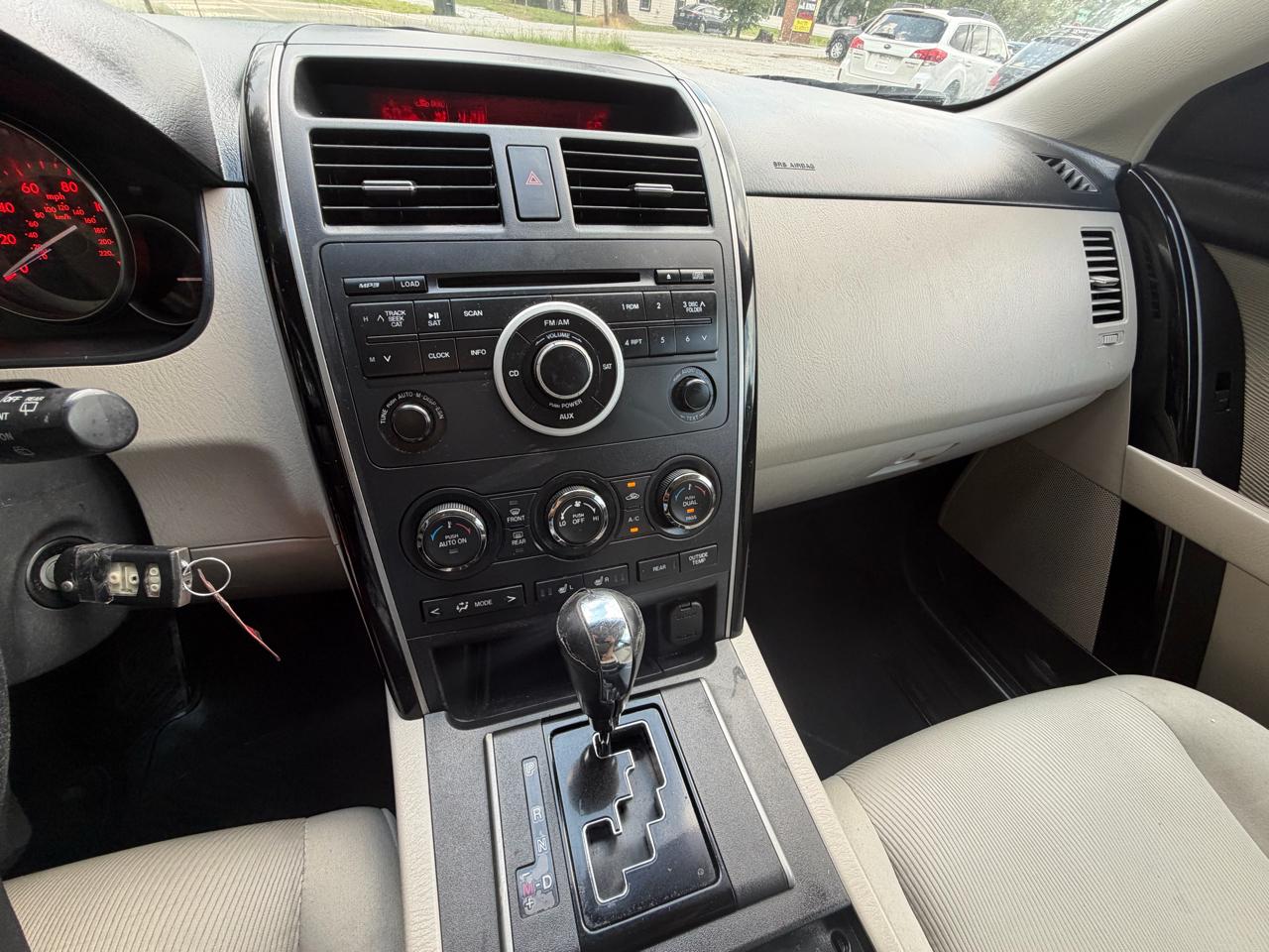Mazda CX-9 FWD 4dr Sport 2010