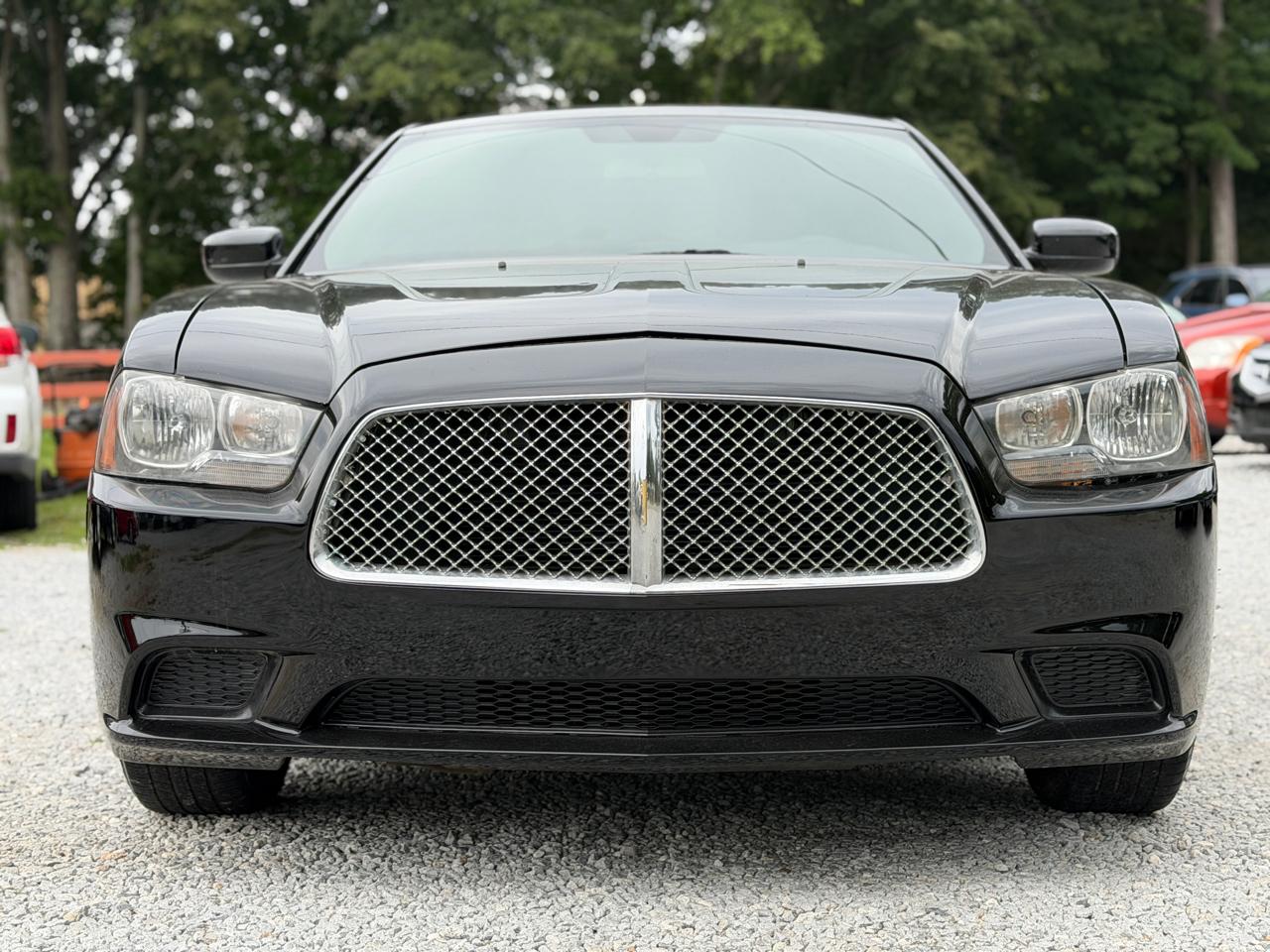 Dodge Charger SE 2013