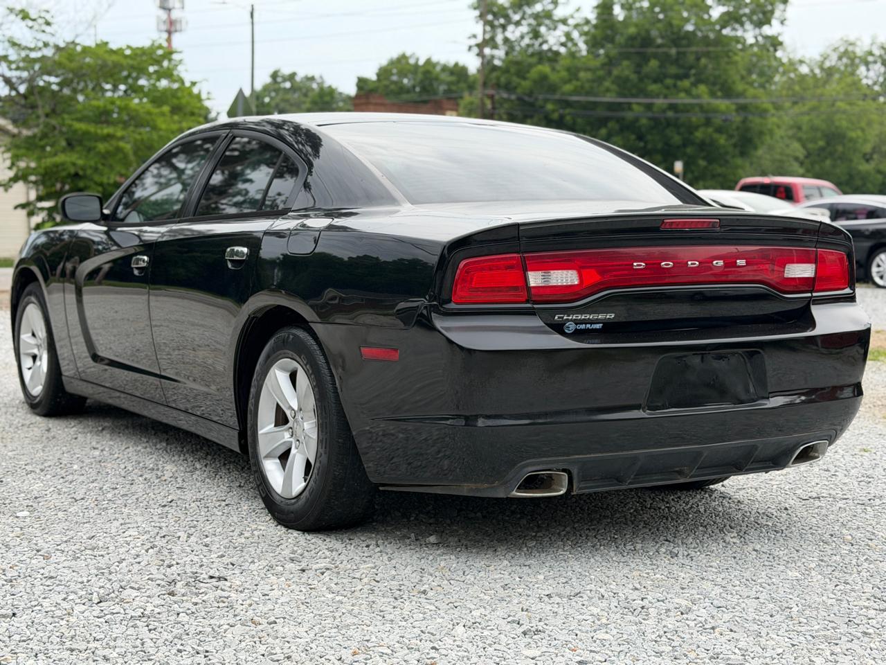Dodge Charger SE 2013