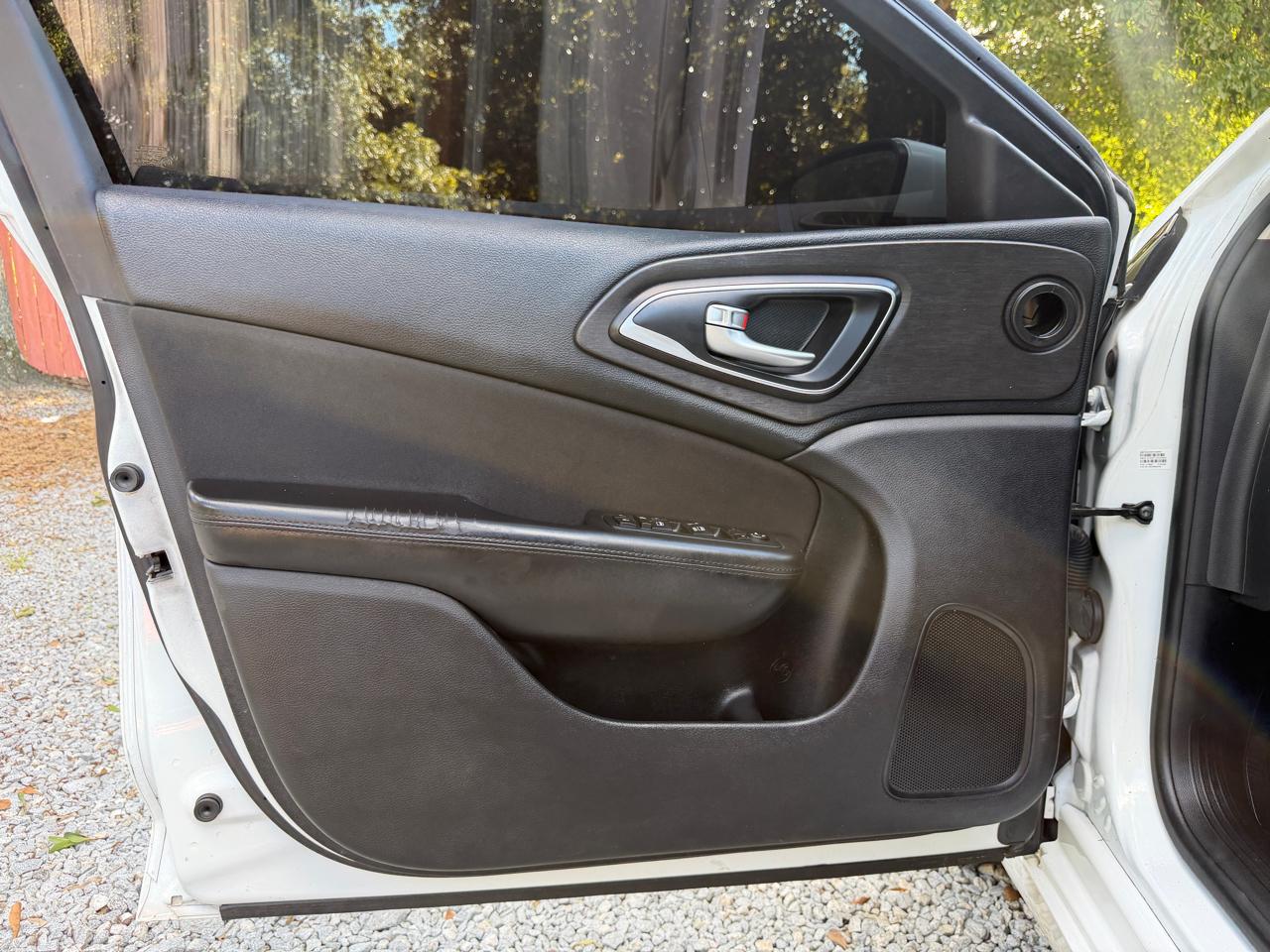Chrysler 200 Limited 2015