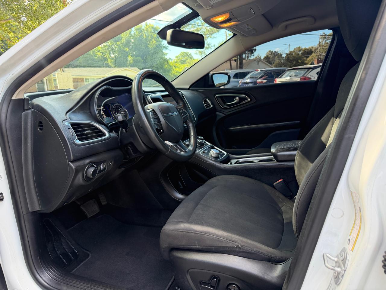 Chrysler 200 Limited 2015