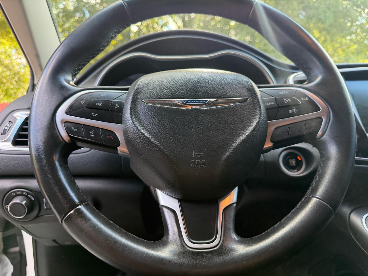 Chrysler 200 Limited 2015