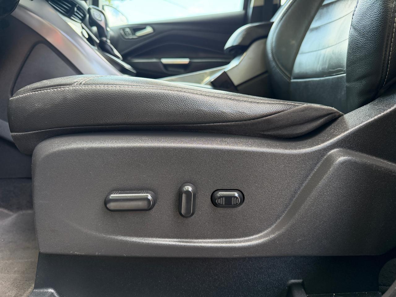 Ford Escape SE 4WD 2015