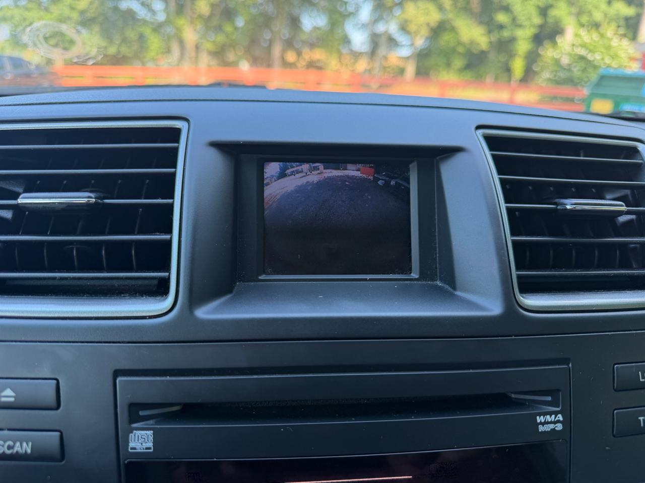 Toyota Highlander Limited 2WD 2012