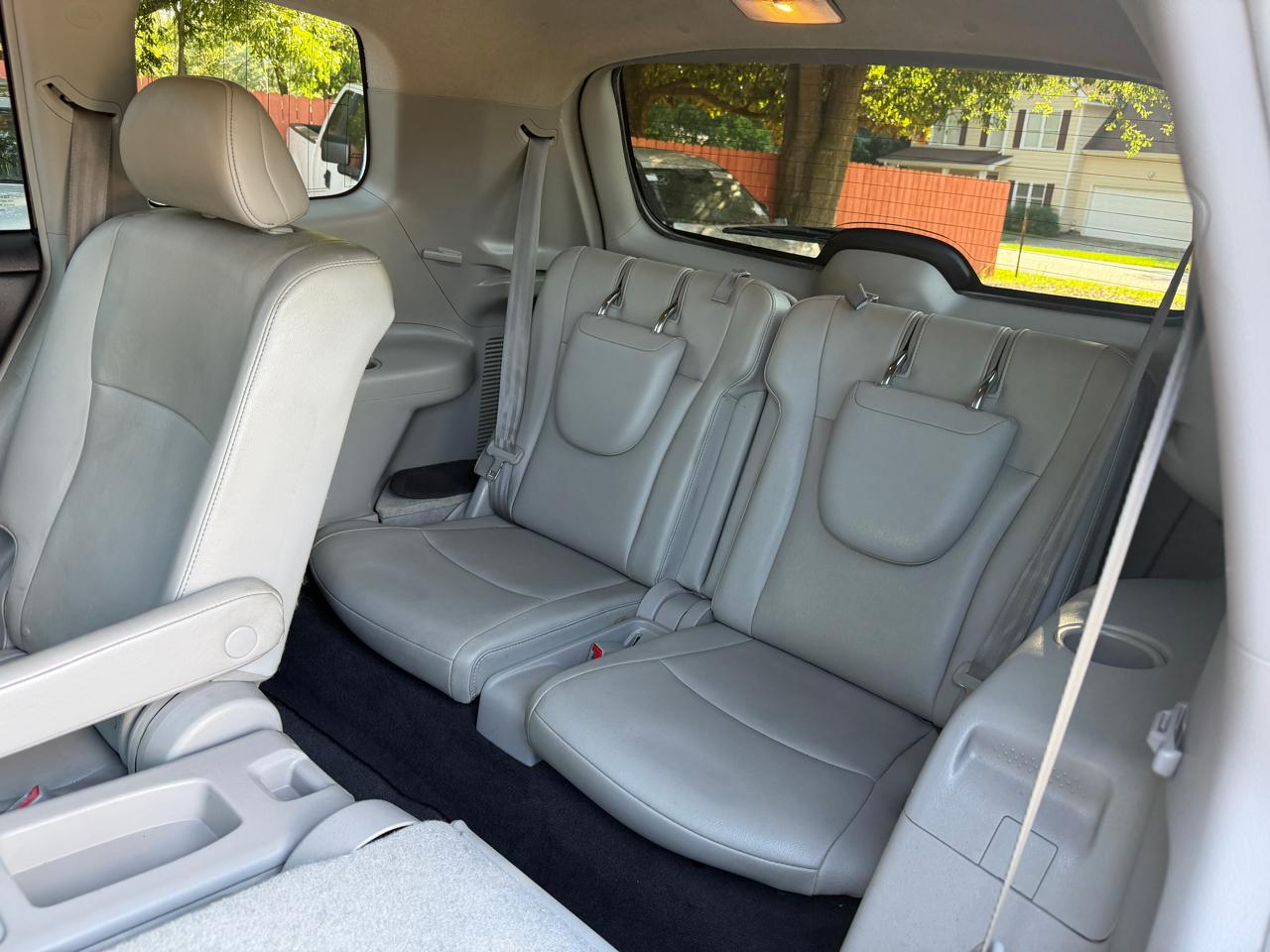 Toyota Highlander Limited 2WD 2012