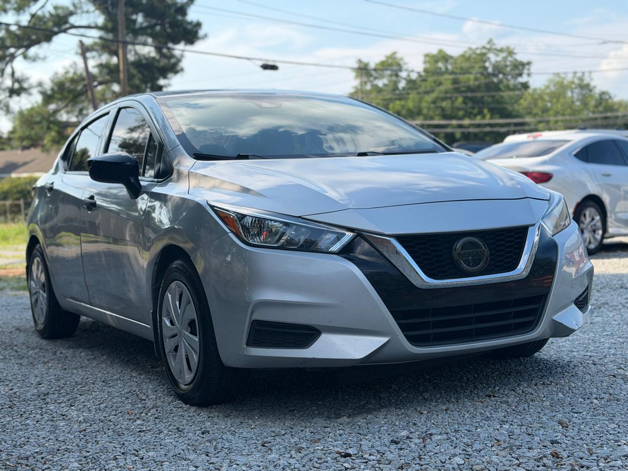Nissan Versa S CVT 2020