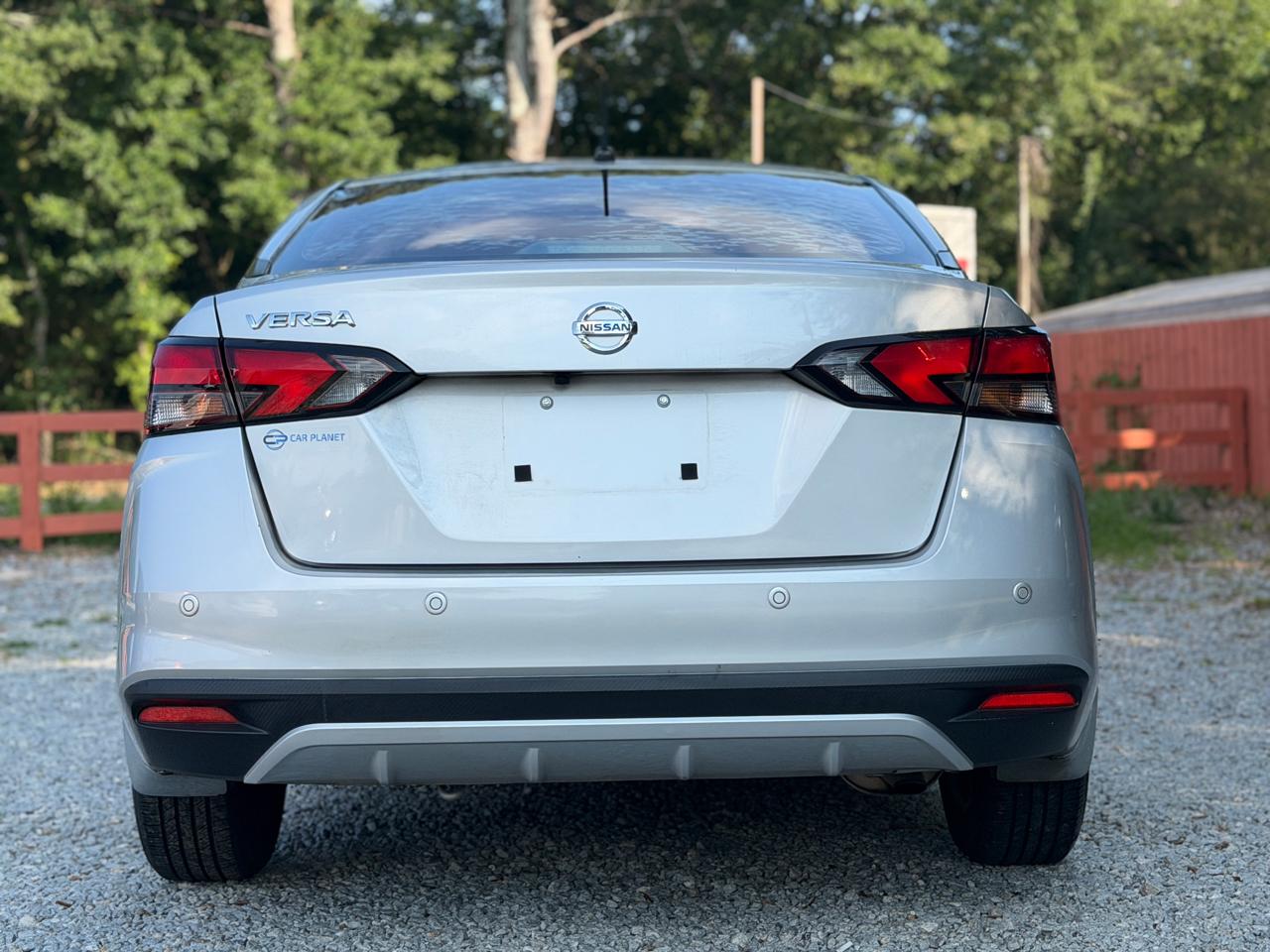 Nissan Versa S CVT 2020