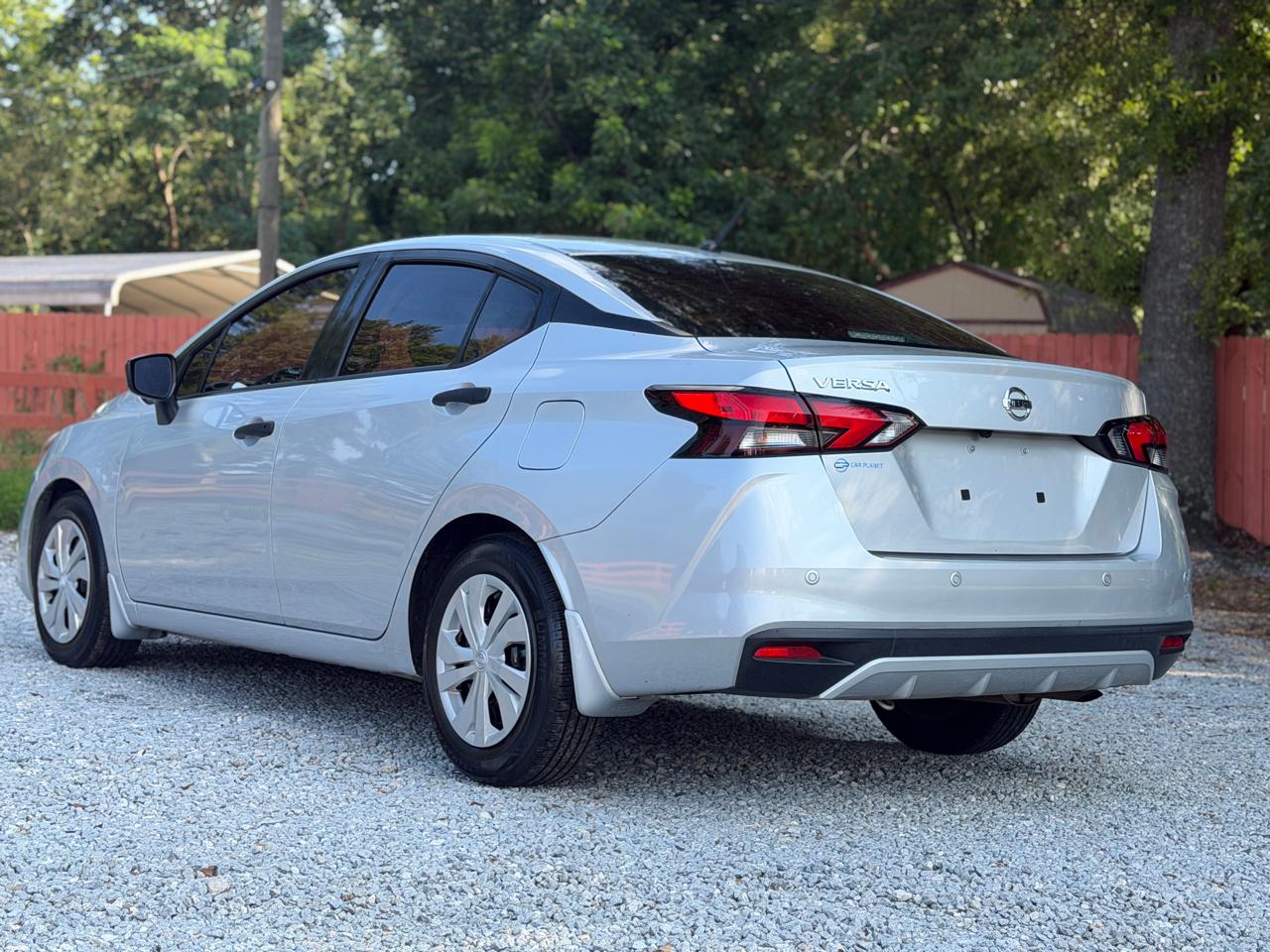 Nissan Versa S CVT 2020