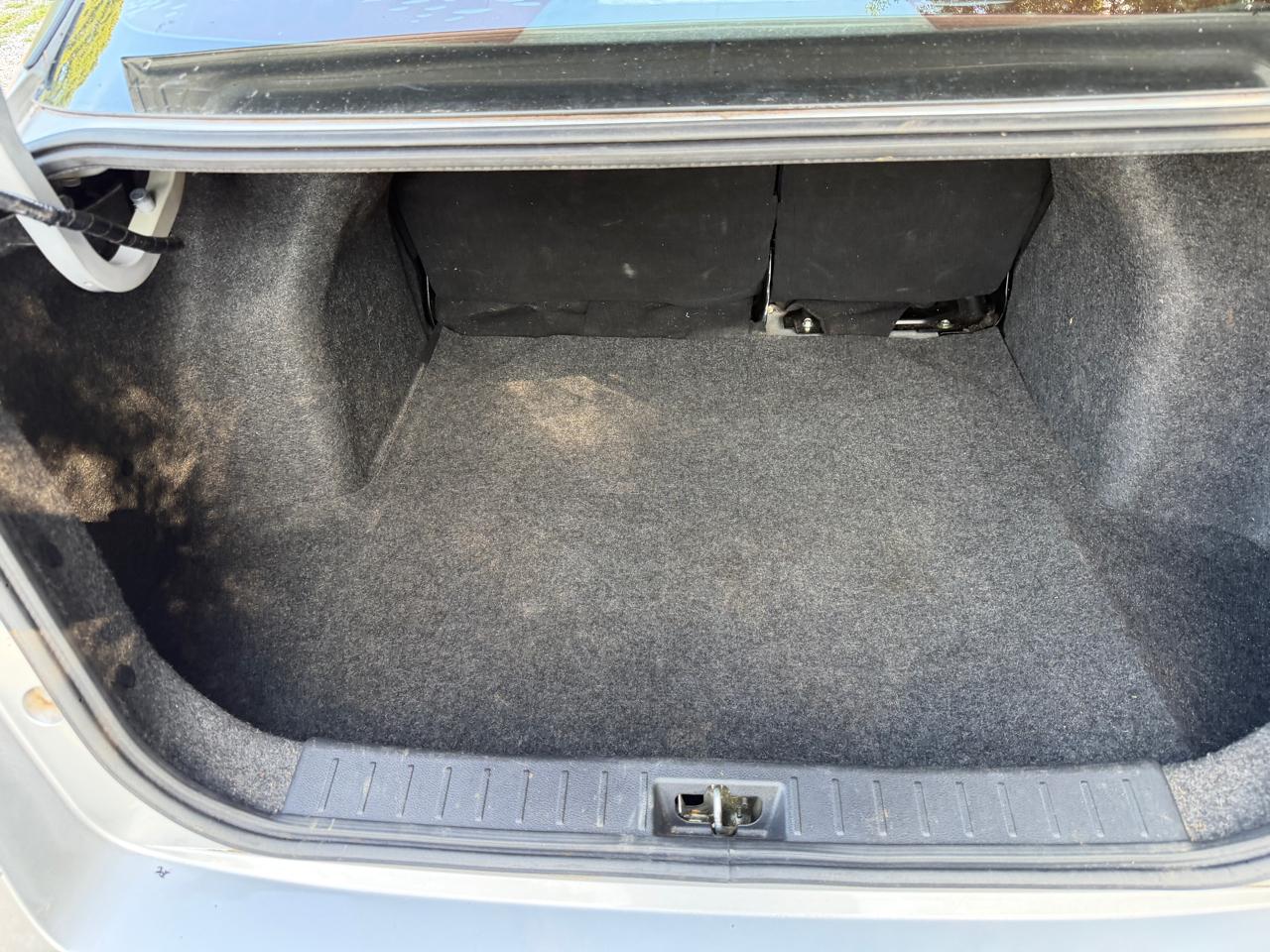 Nissan Versa S CVT 2020