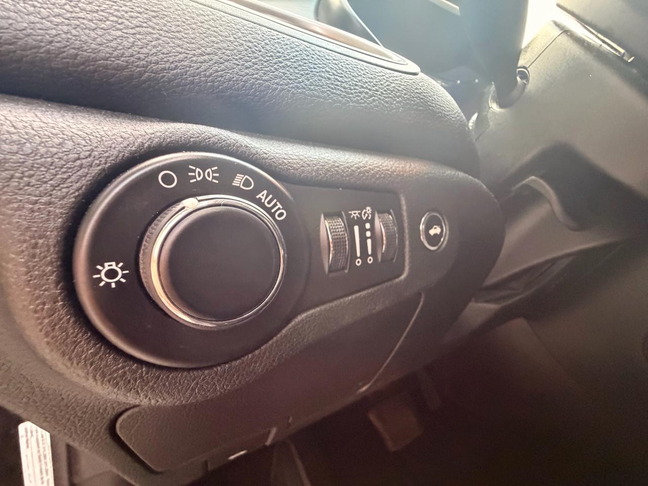 Chrysler 200 Limited 2015