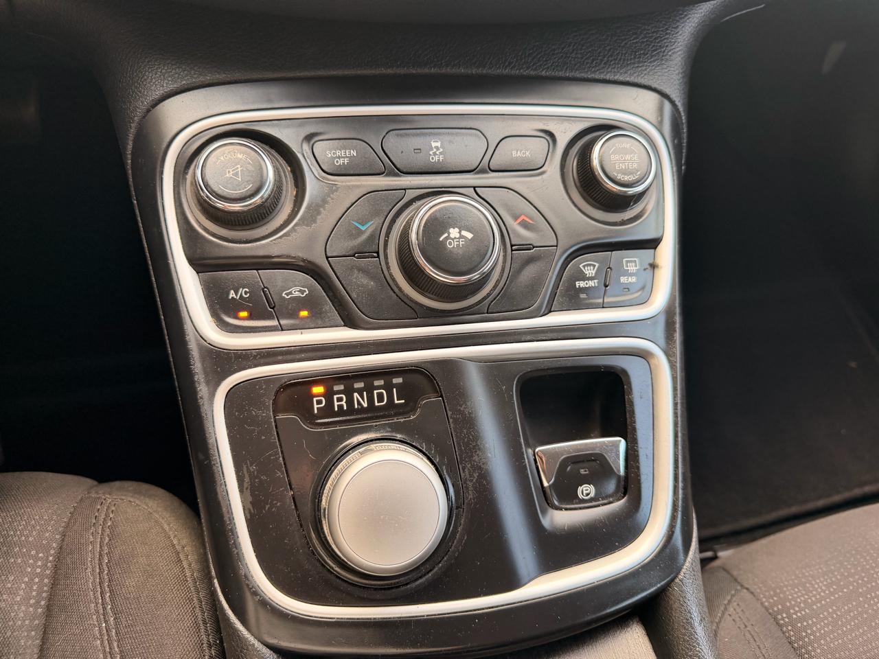 Chrysler 200 Limited 2015