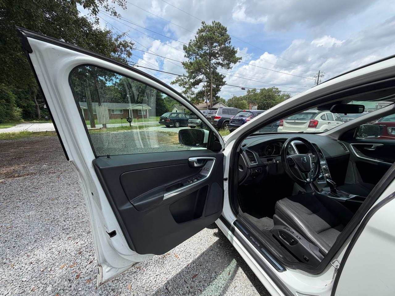 Volvo XC60 T6 Drive-E FWD 2016