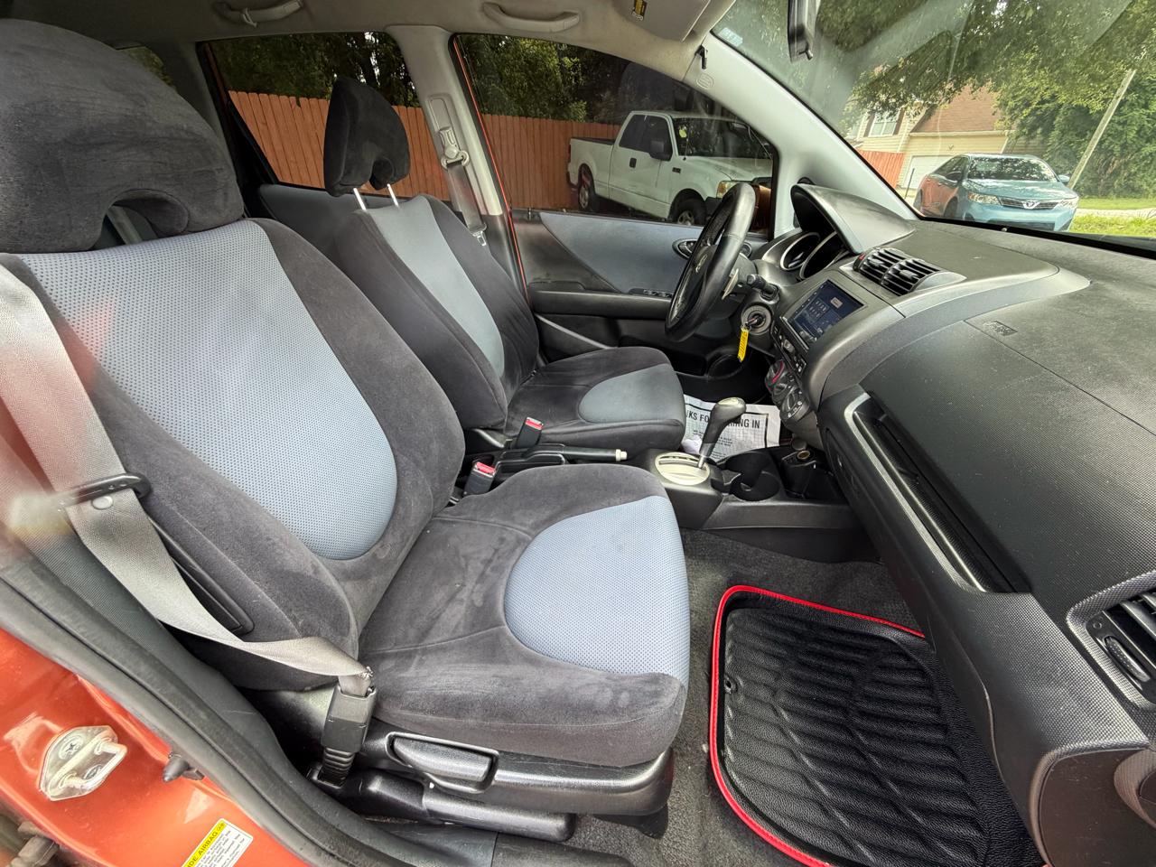 Honda Fit Sport 5-Speed AT 2008