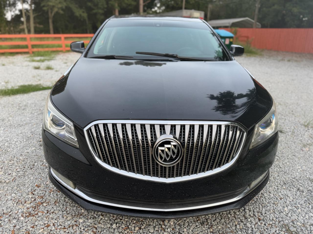 Buick LaCrosse Base FWD 2015