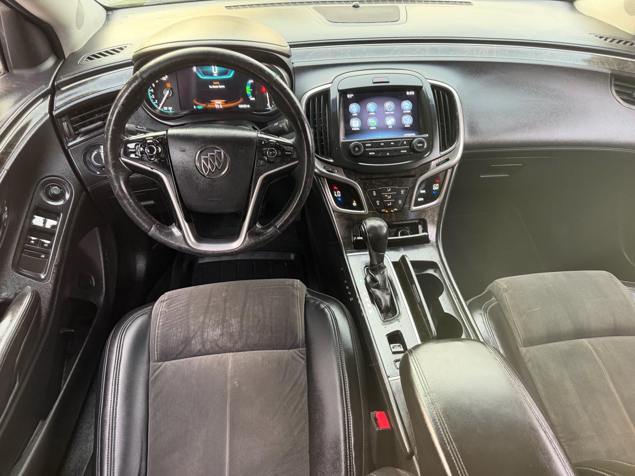 Buick LaCrosse Base FWD 2015