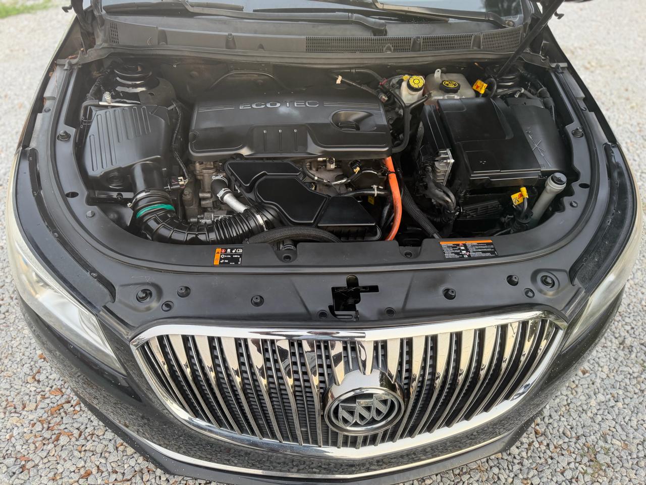 Buick LaCrosse Base FWD 2015