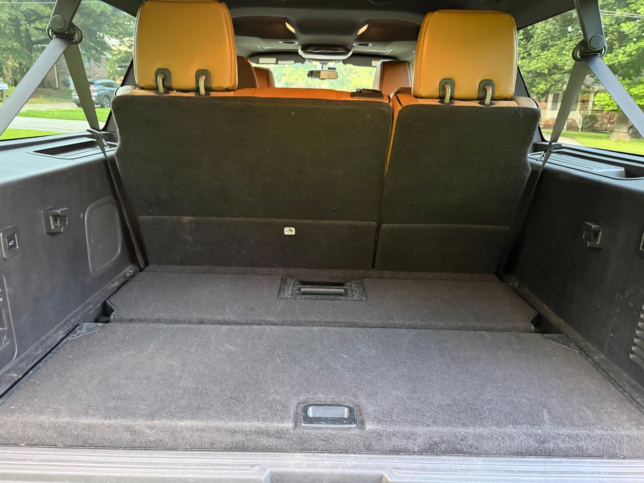 Lincoln Navigator L 4WD 2011