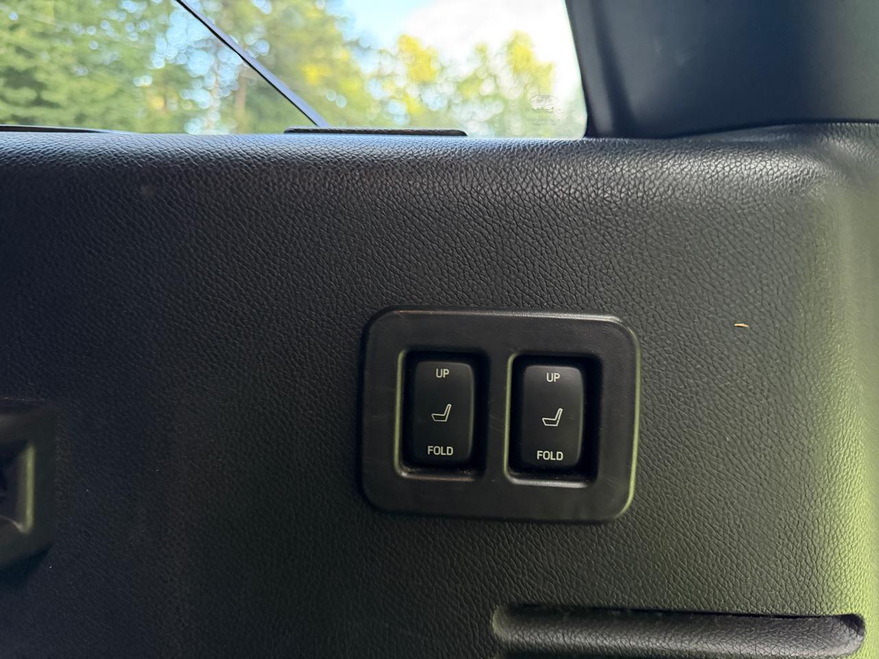 Lincoln Navigator L 4WD 2011