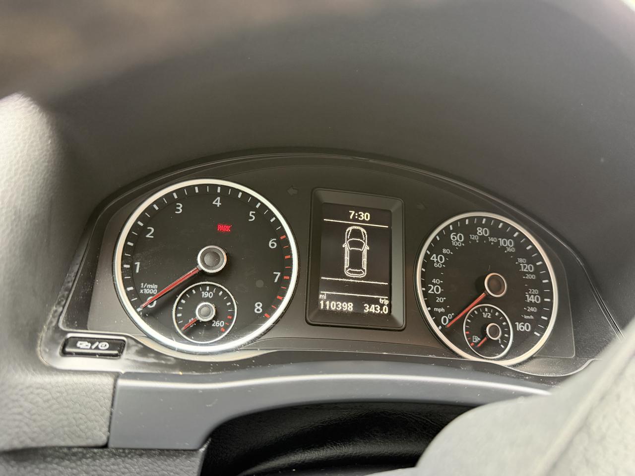 Volkswagen Tiguan S 2014