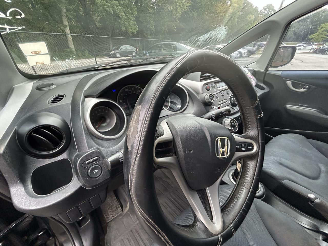 Honda Fit photo 8