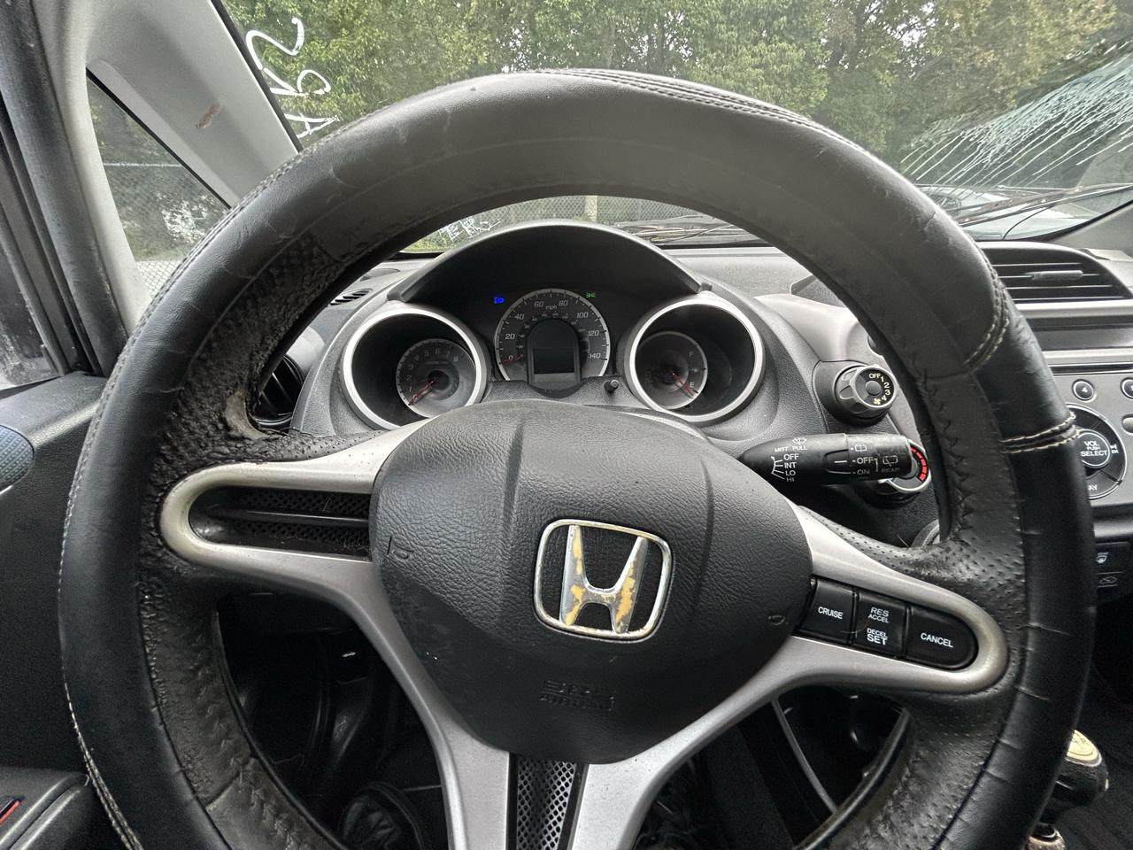Honda Fit photo 10