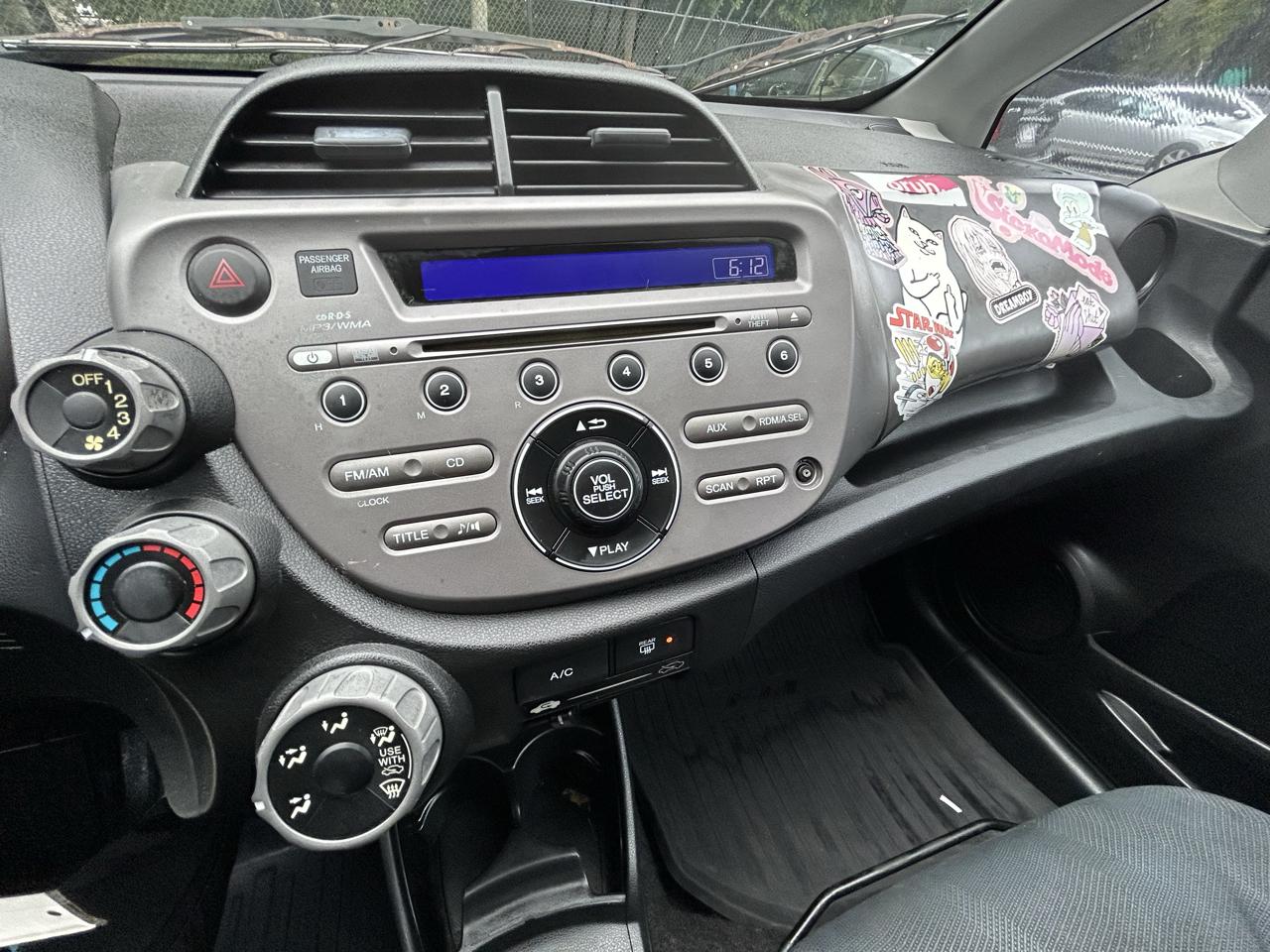 Honda Fit photo 12