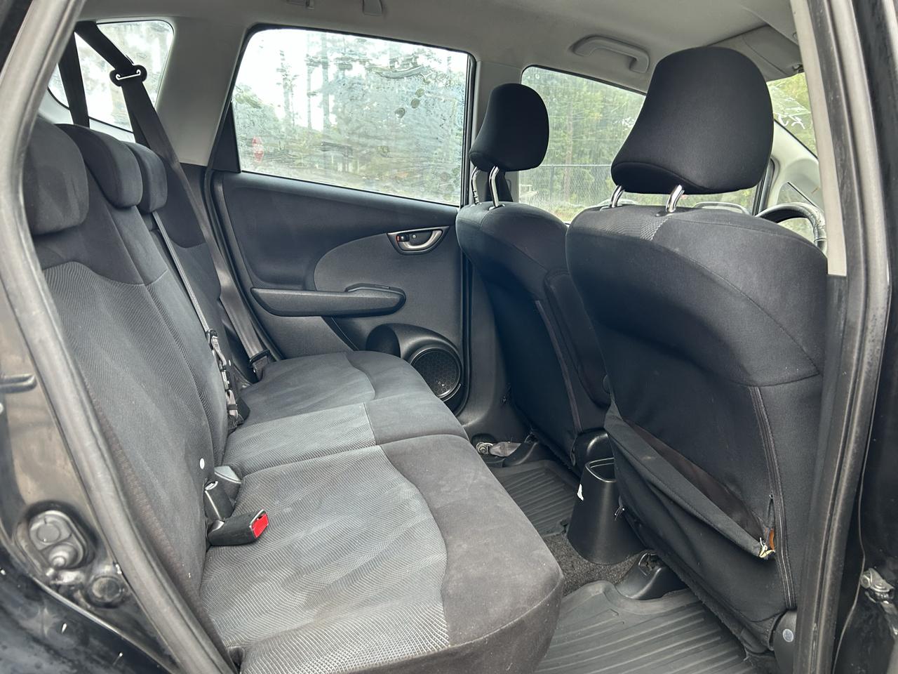 Honda Fit photo 18
