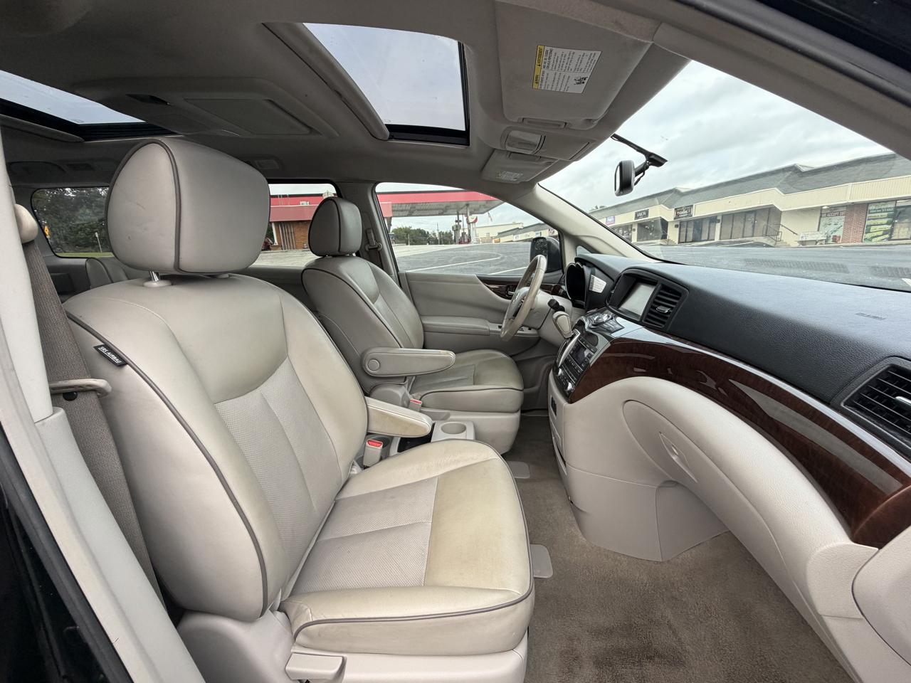 Nissan Quest S 2015