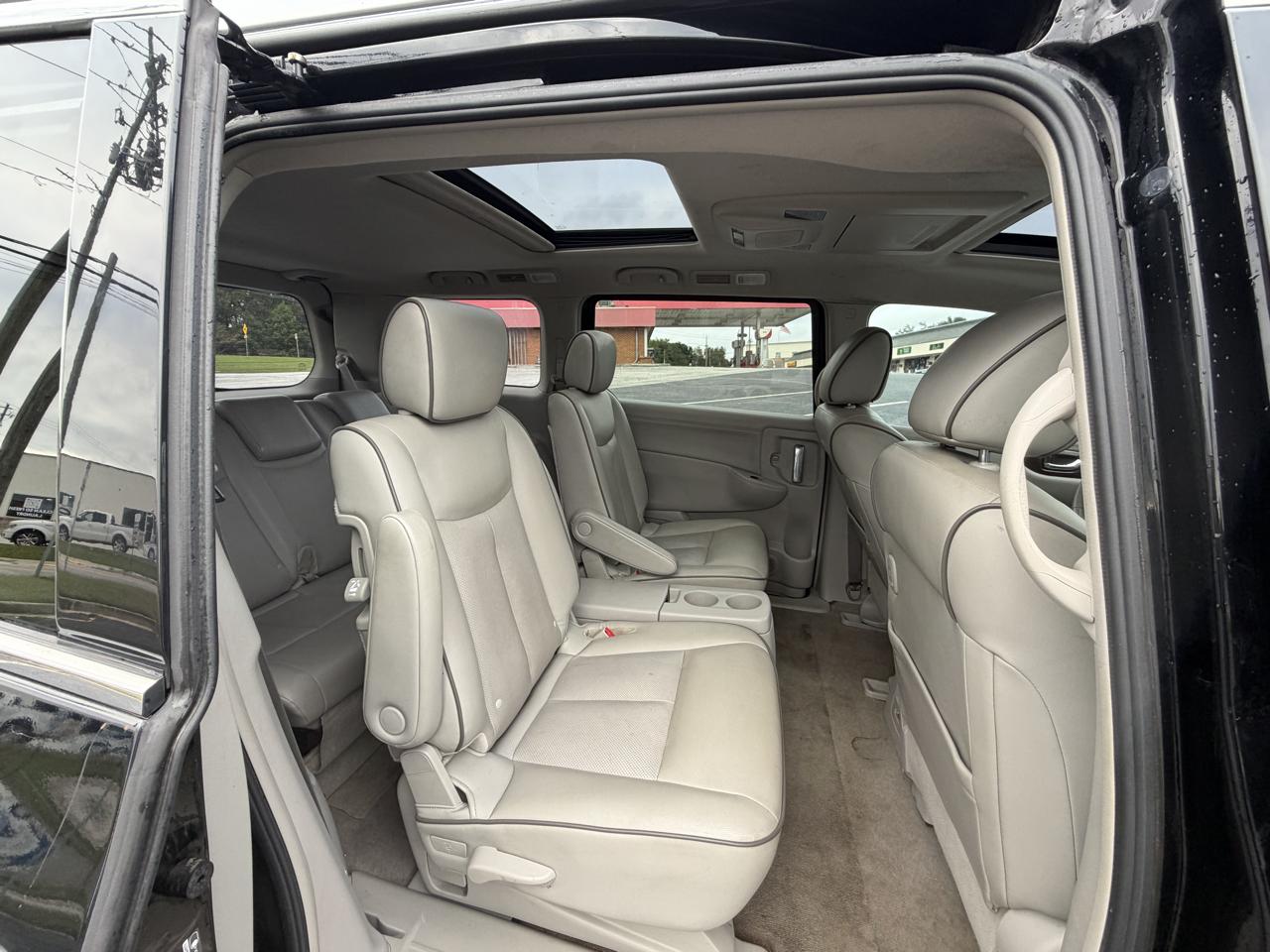 Nissan Quest S 2015