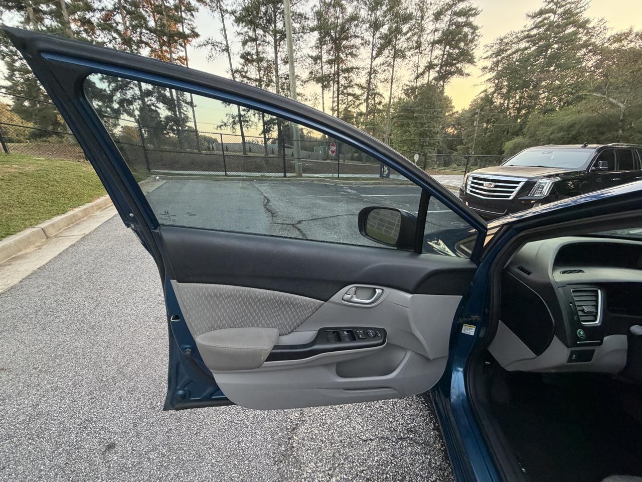 Honda Civic LX Sedan CVT 2015