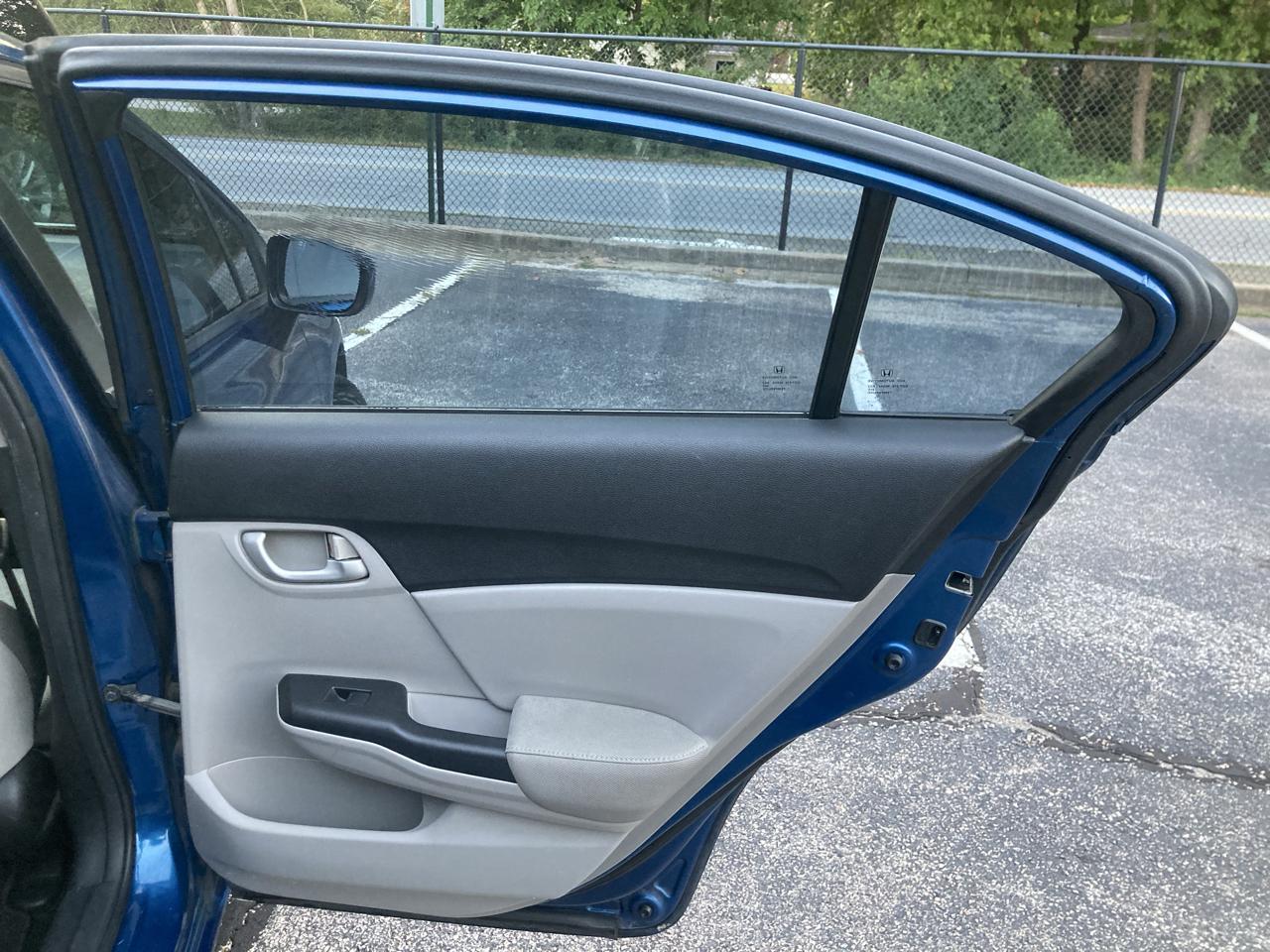 Honda Civic LX Sedan CVT 2015