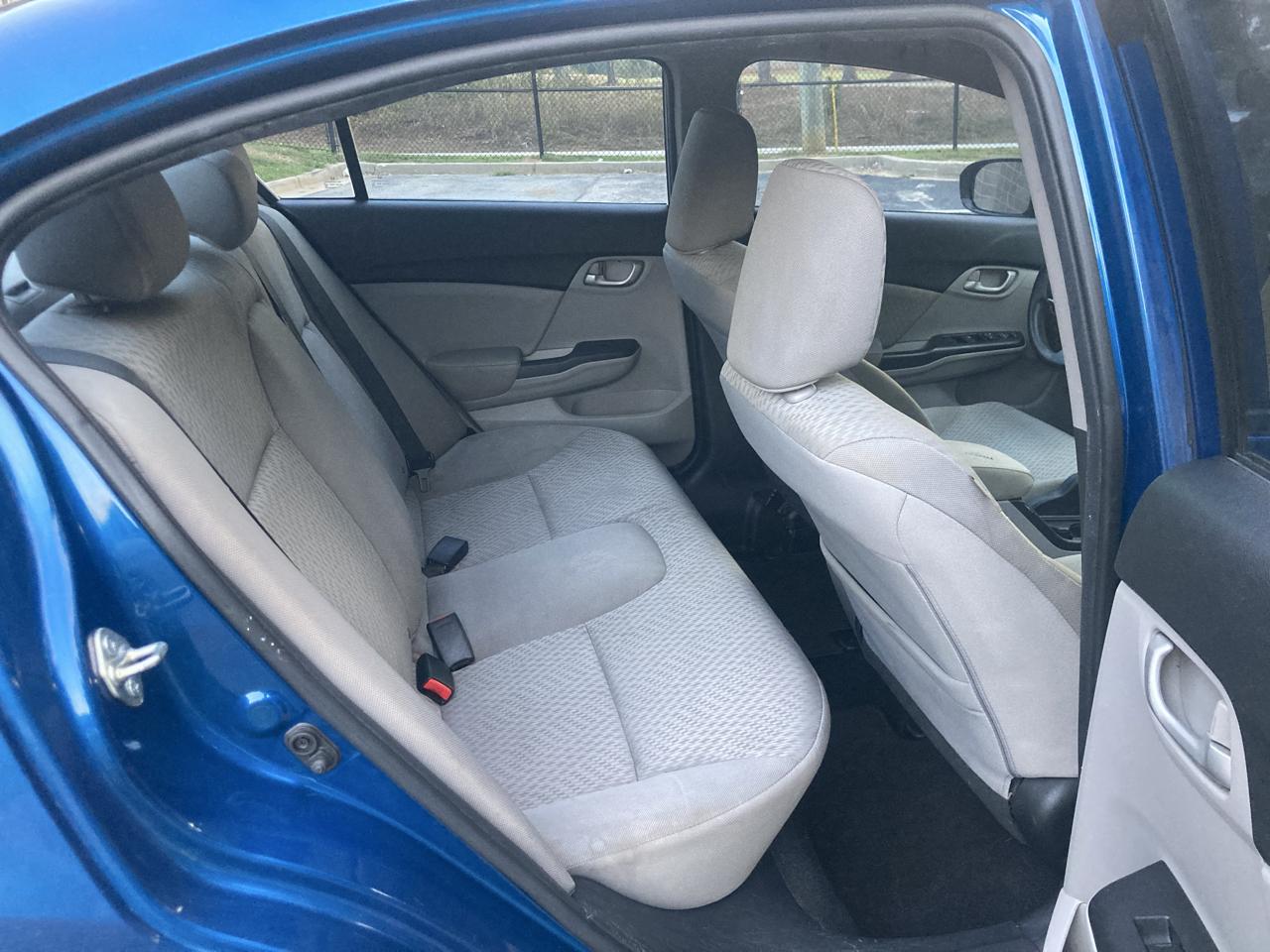 Honda Civic LX Sedan CVT 2015