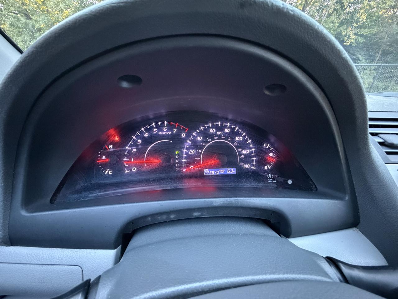 Toyota Camry SE 6-Spd MT 2010