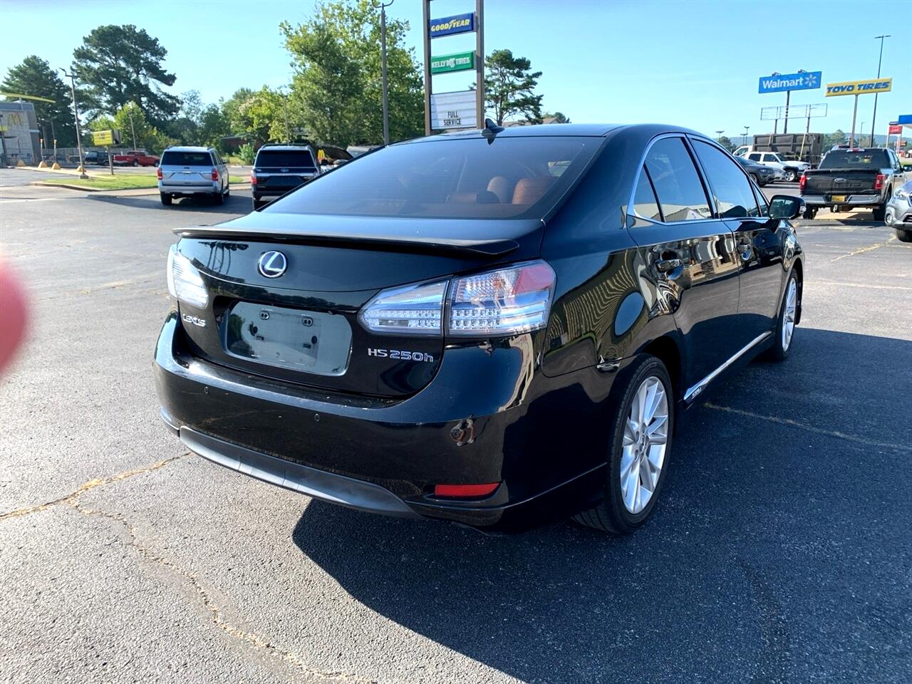 2010 Lexus HS 250h photo 3