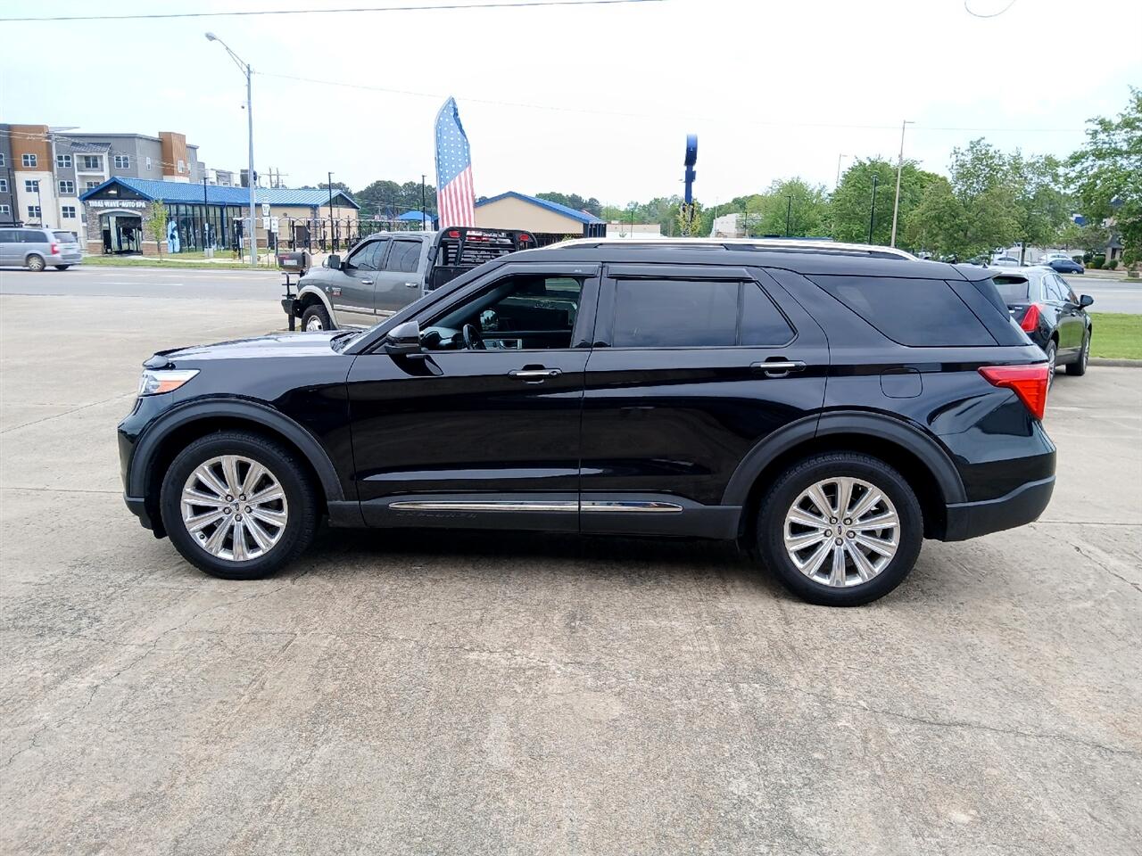 2020 Ford Explorer Limited photo 4