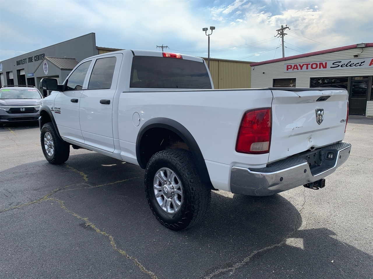 2017 Ram 2500 Tradesman photo 2