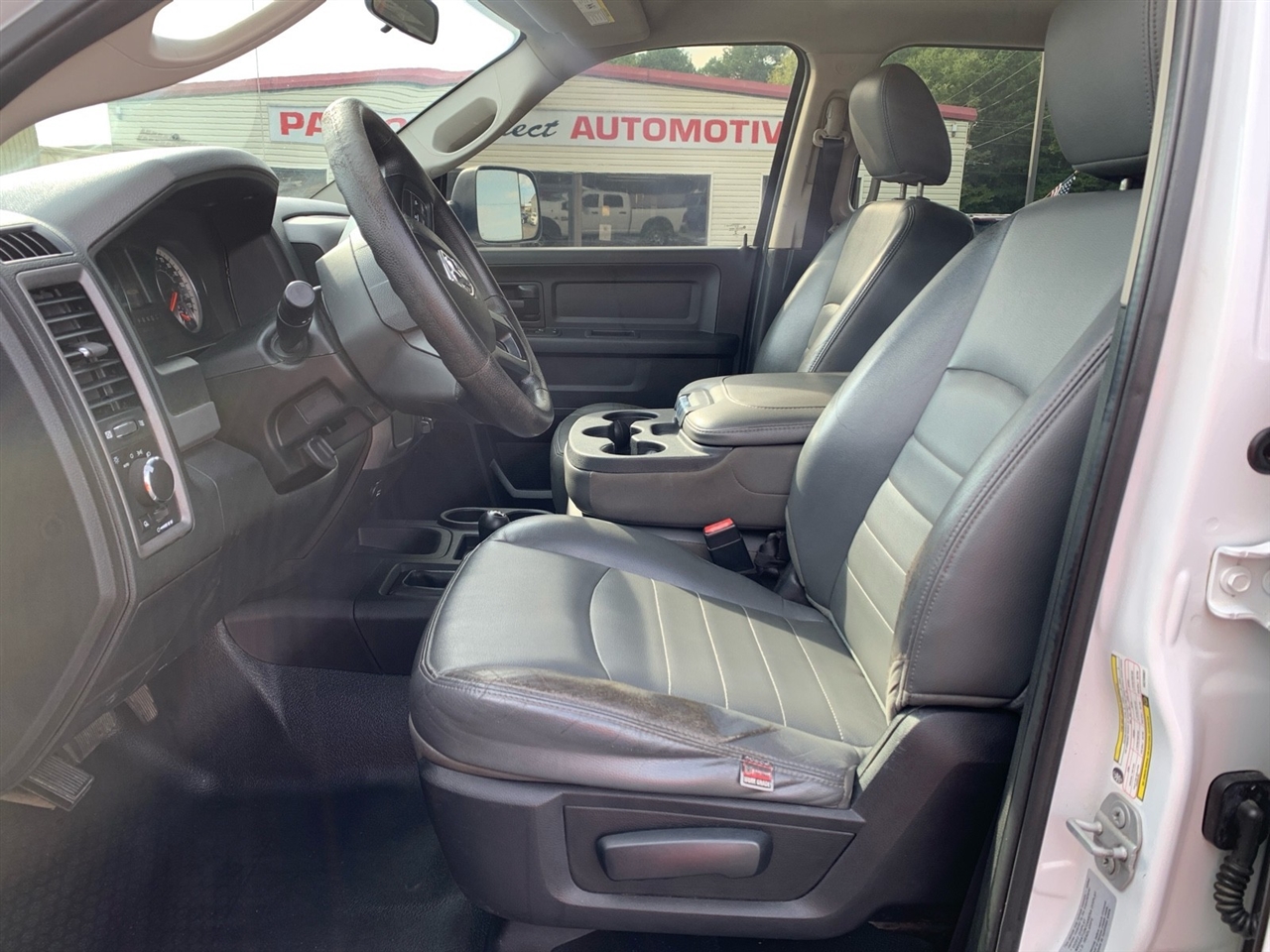 2017 Ram 2500 Tradesman photo 8