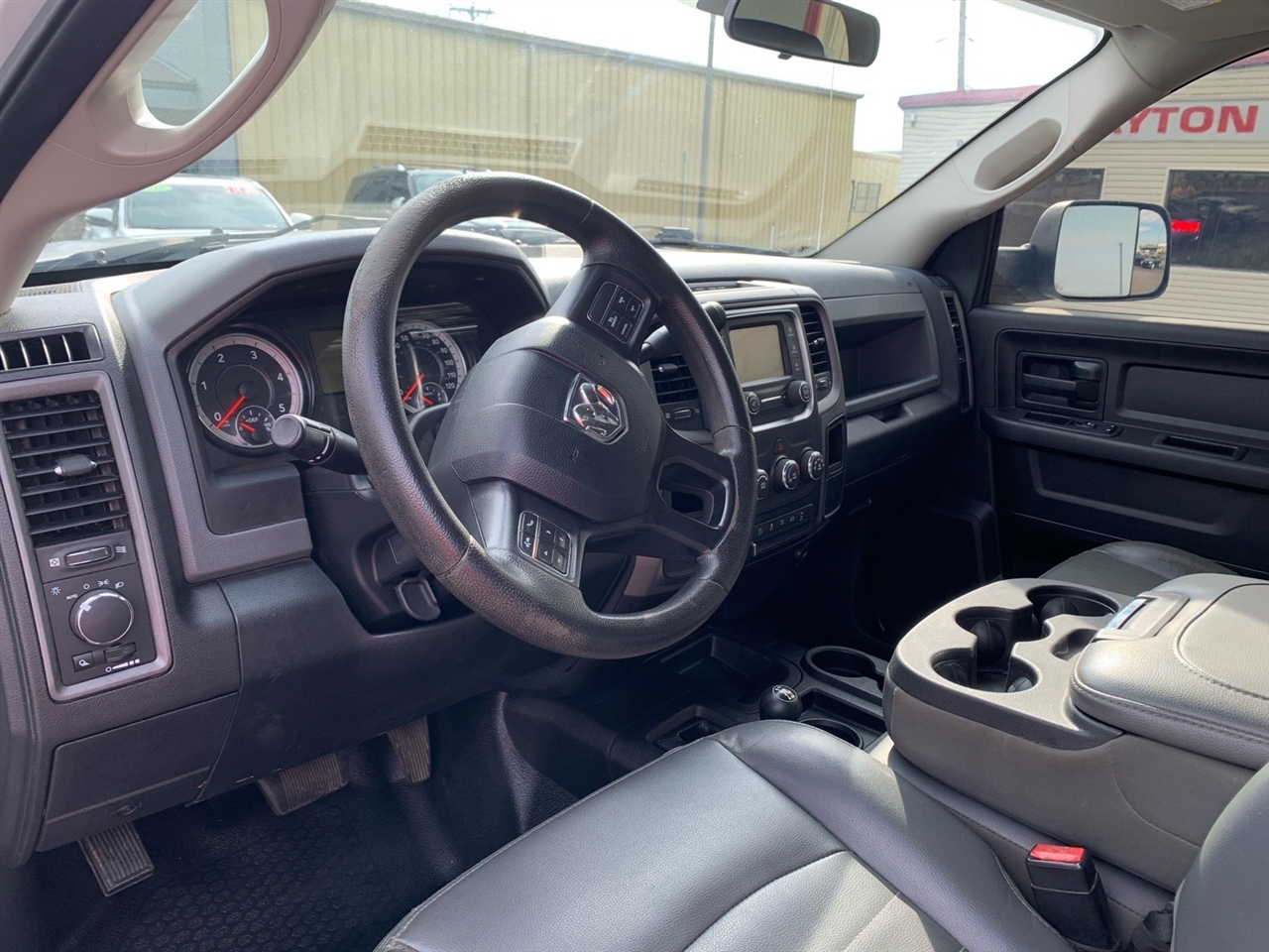 2017 Ram 2500 Tradesman photo 9