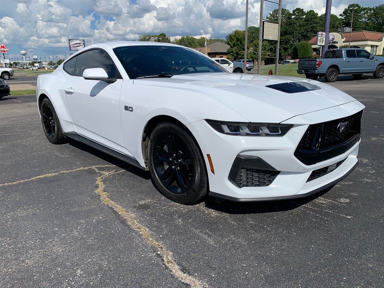 2024 Ford Mustang GT photo 6