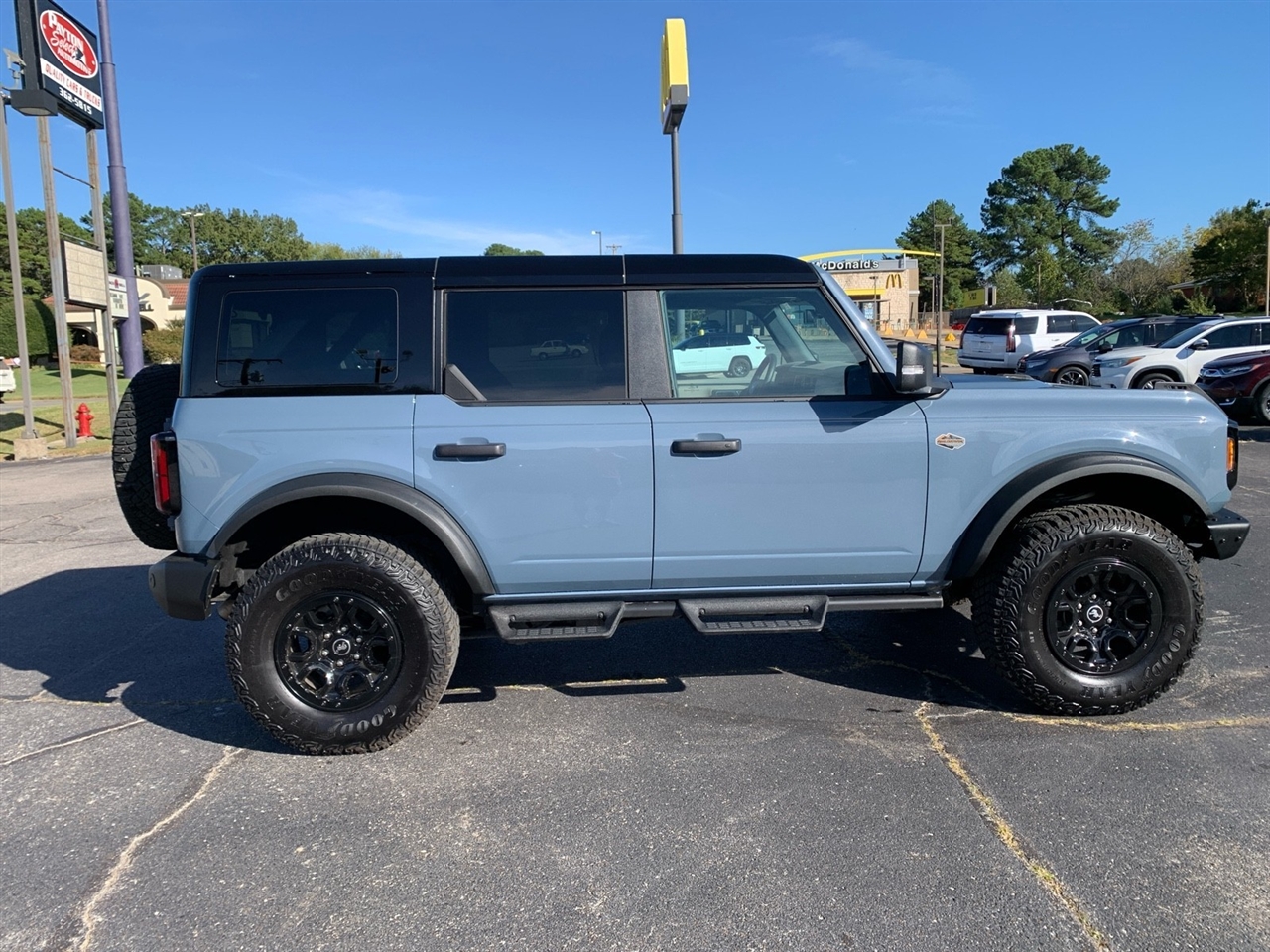 2024 Ford Bronco Wildtrak photo 3