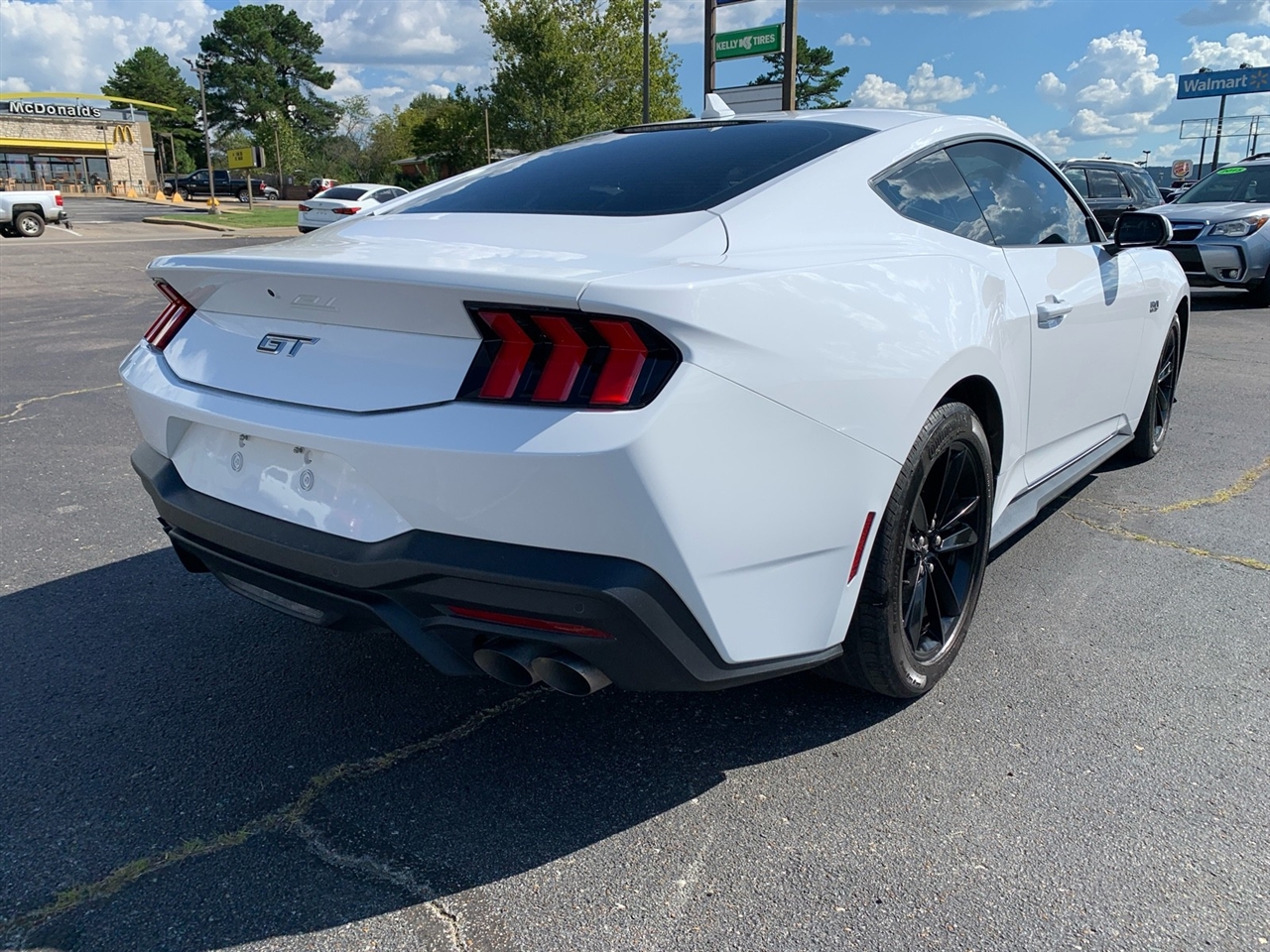 2024 Ford Mustang GT photo 4