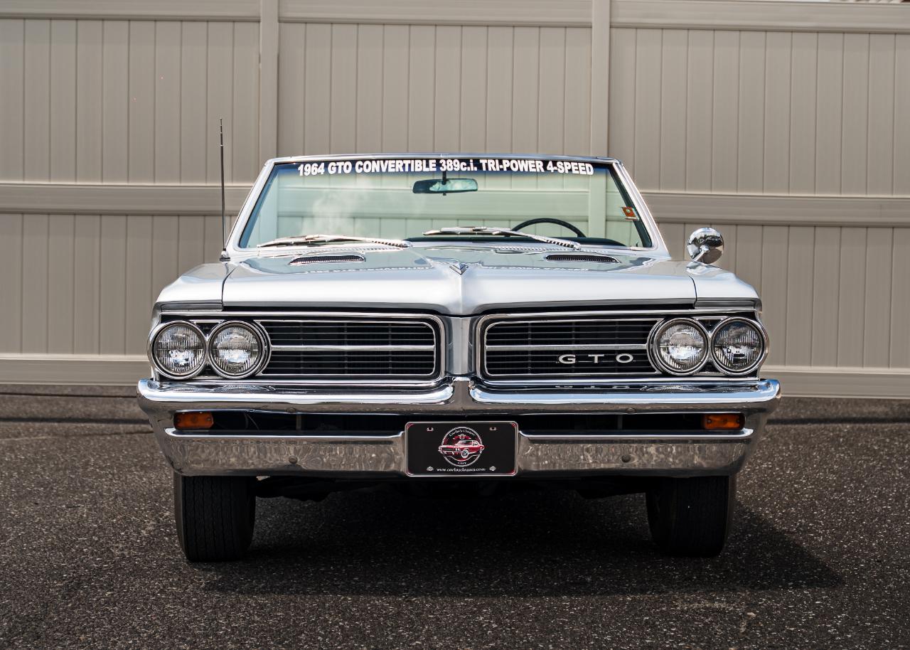 Pontiac GTO  1964