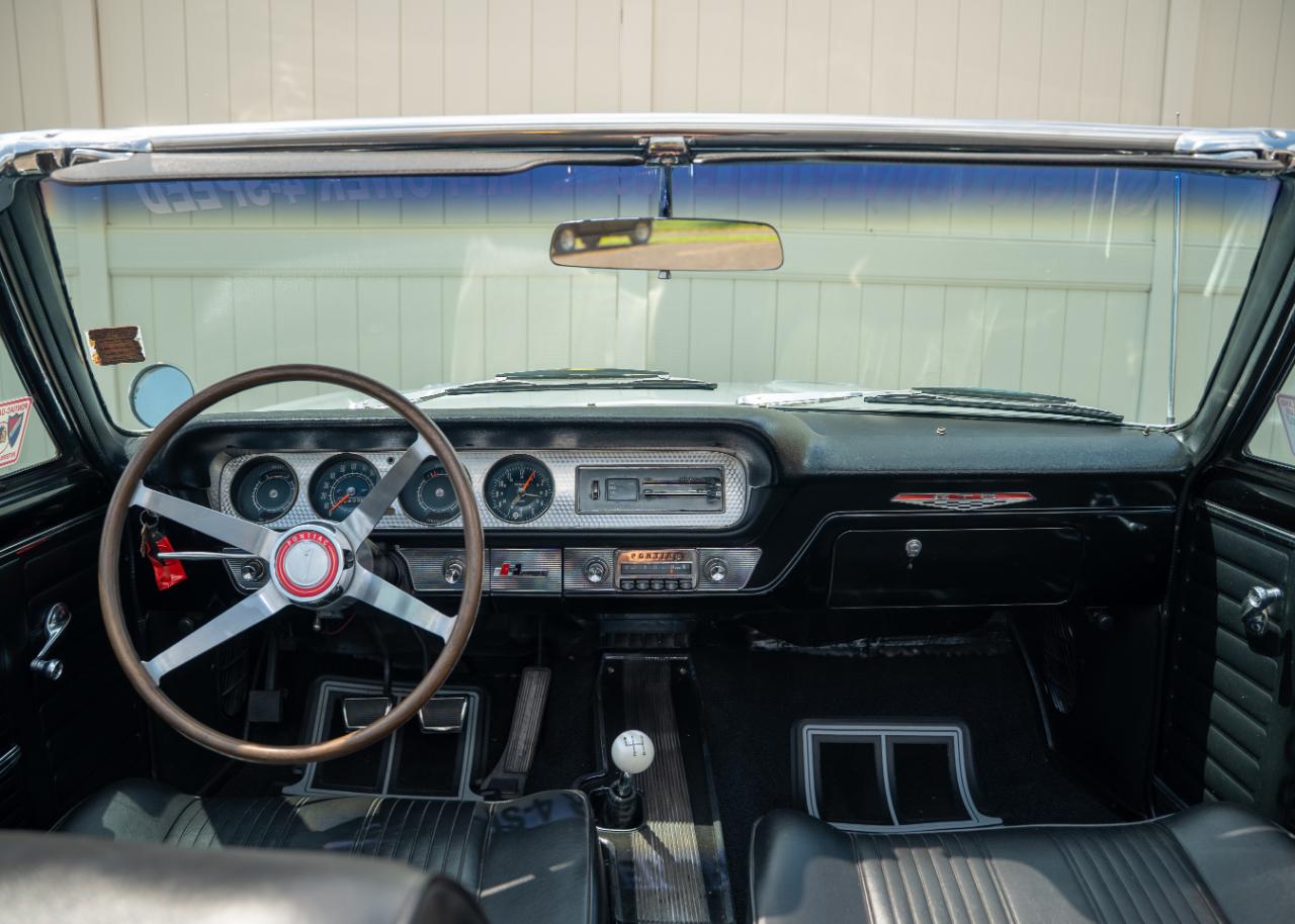 Pontiac GTO  1964