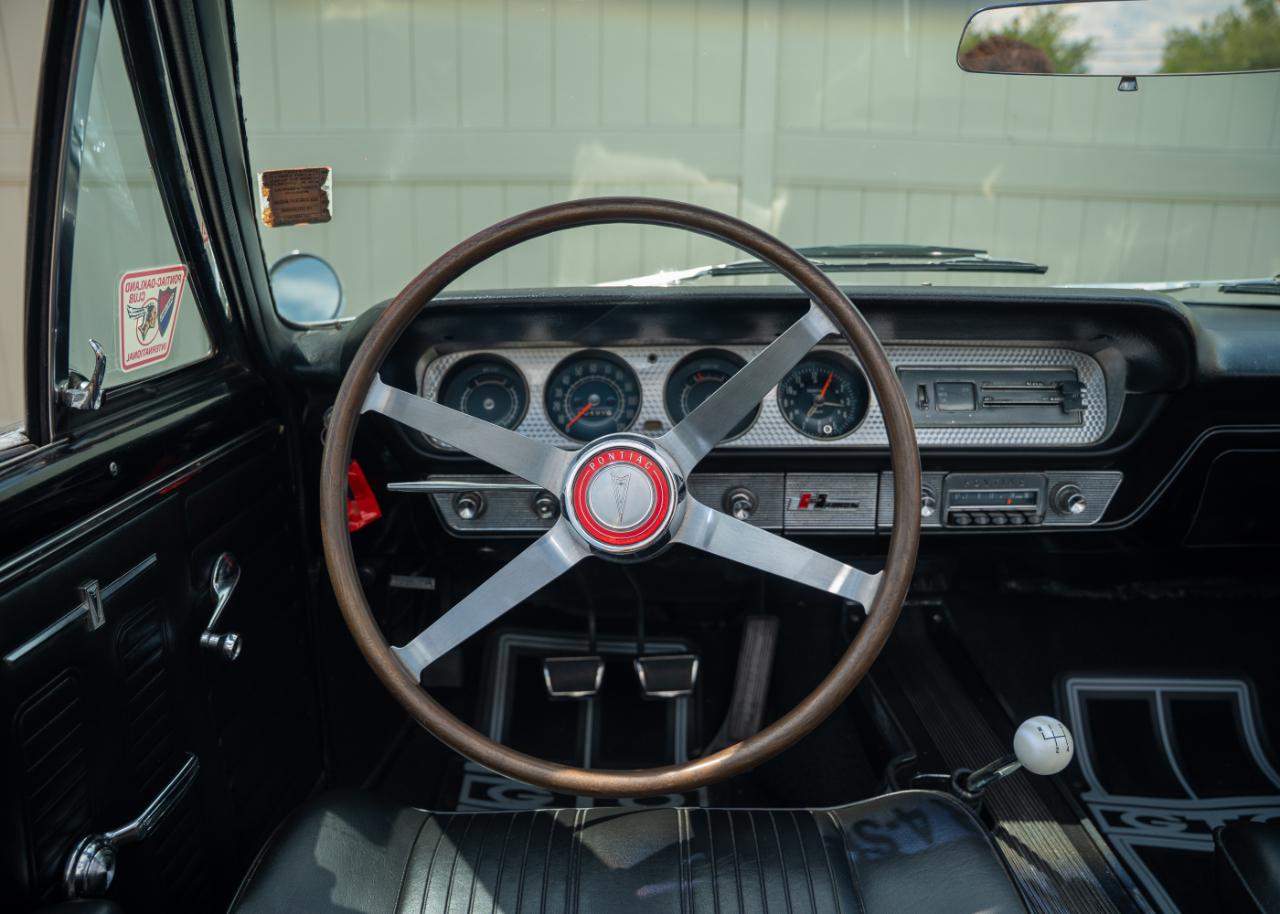 Pontiac GTO  1964