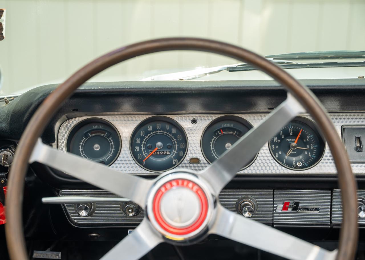 Pontiac GTO  1964