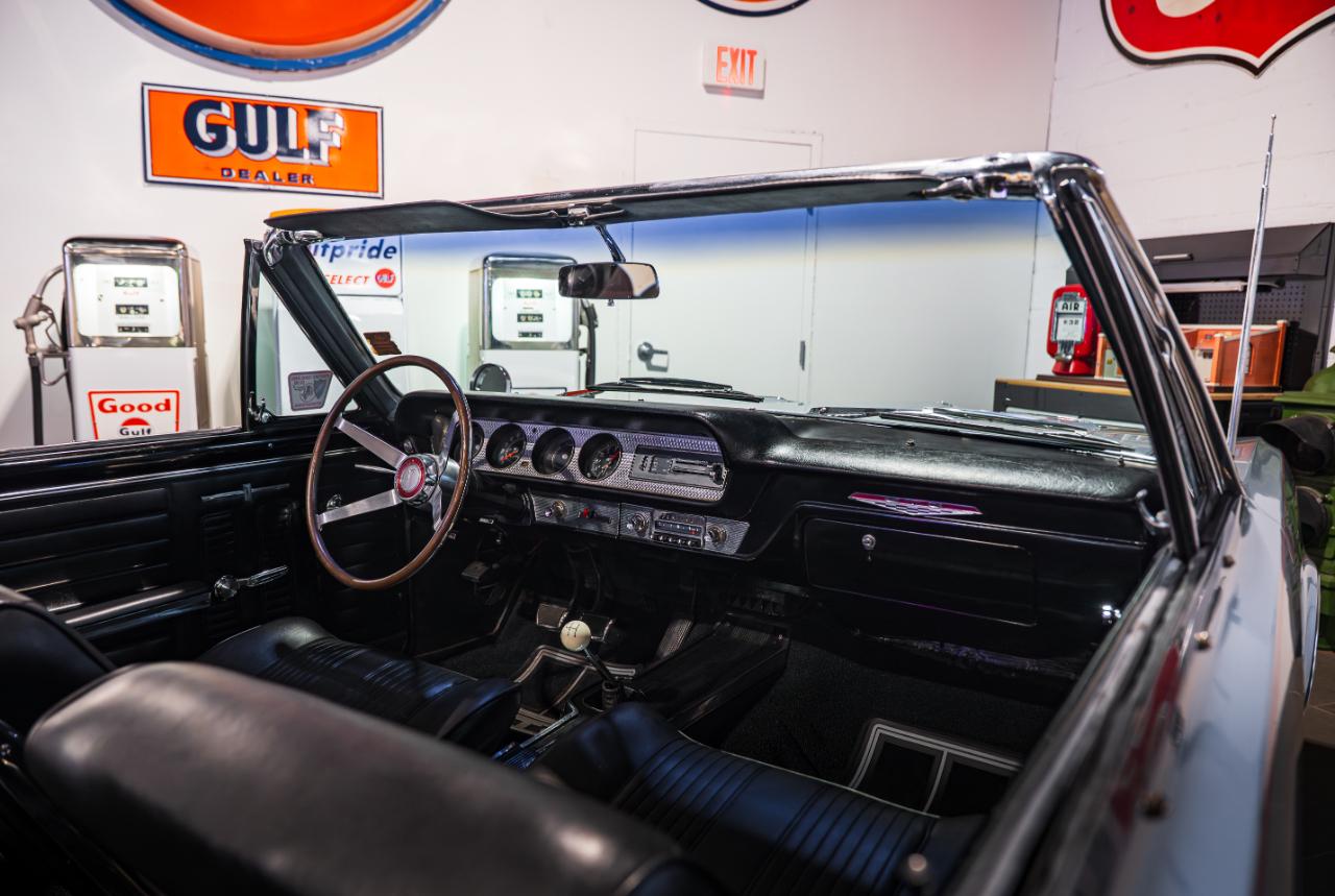 Pontiac GTO  1964